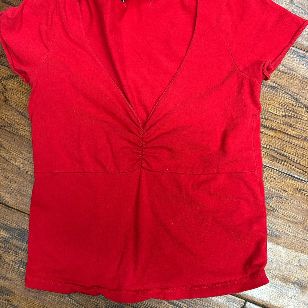Brandy‎ Melville vneck Red Short Sleeve Top